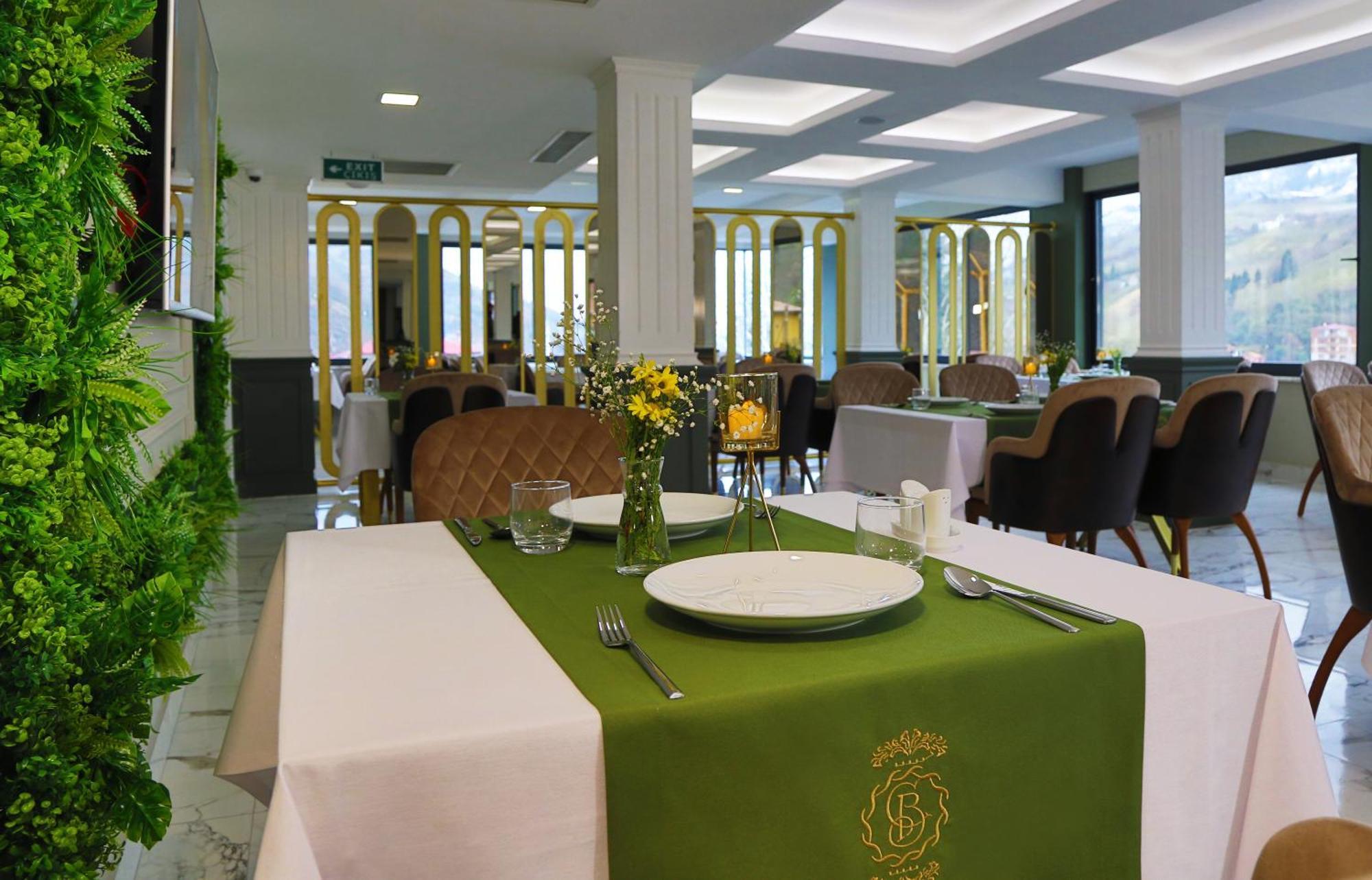 Bayrak Grand Hotel Trabzon Exterior photo